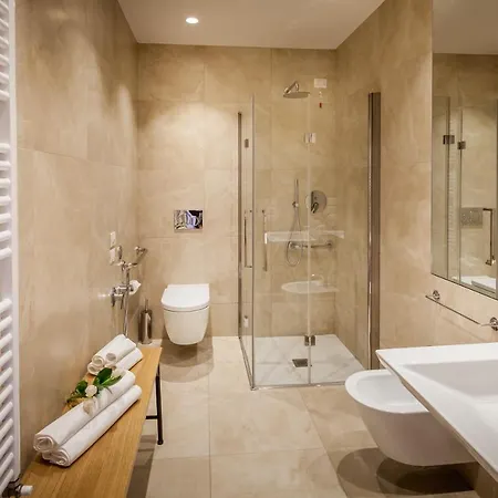 La Palomba Szálloda 3*
