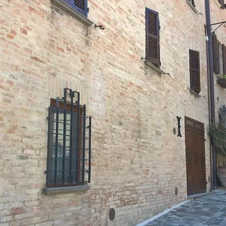 La Palomba 3*