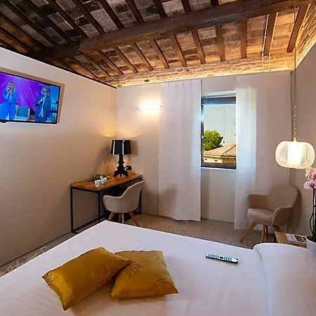 Hotel La Palomba 3*